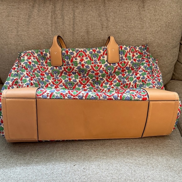 EUC Tory Burch Floral Tote with Tan Accents - Picture 6 of 9